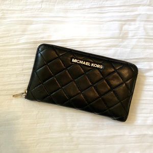michael kors wallet